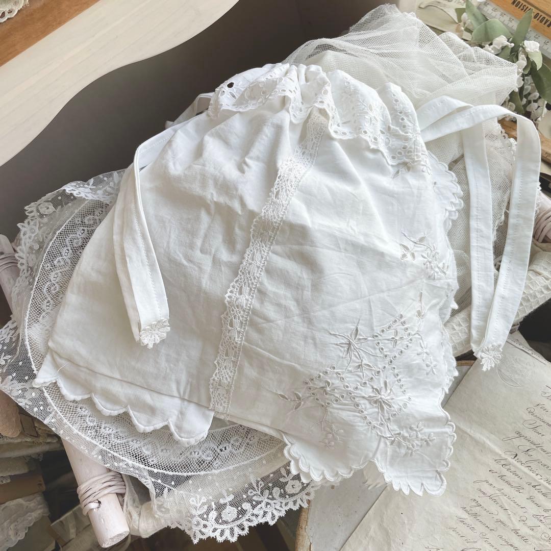 フランスアンティーク　ポーチ