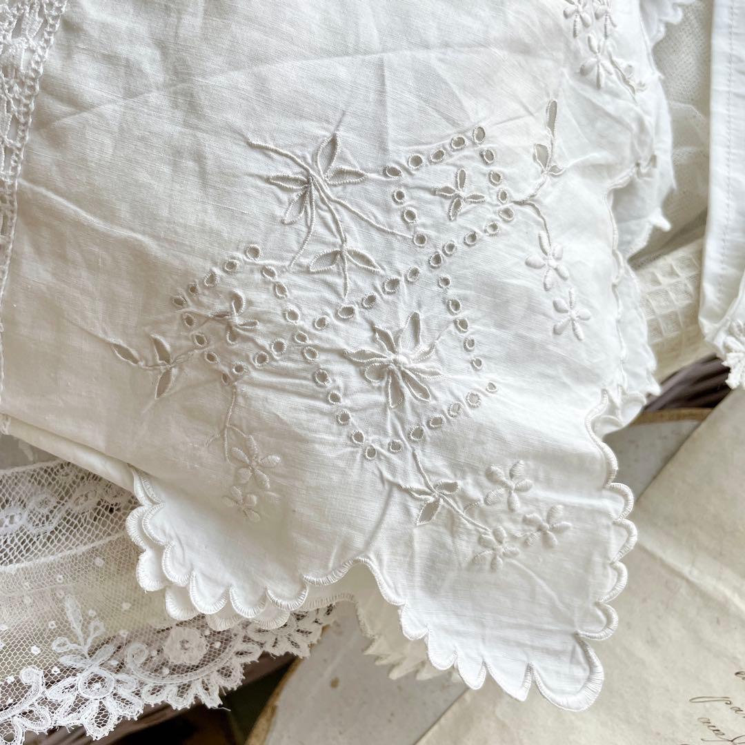 フランスアンティーク　ポーチ