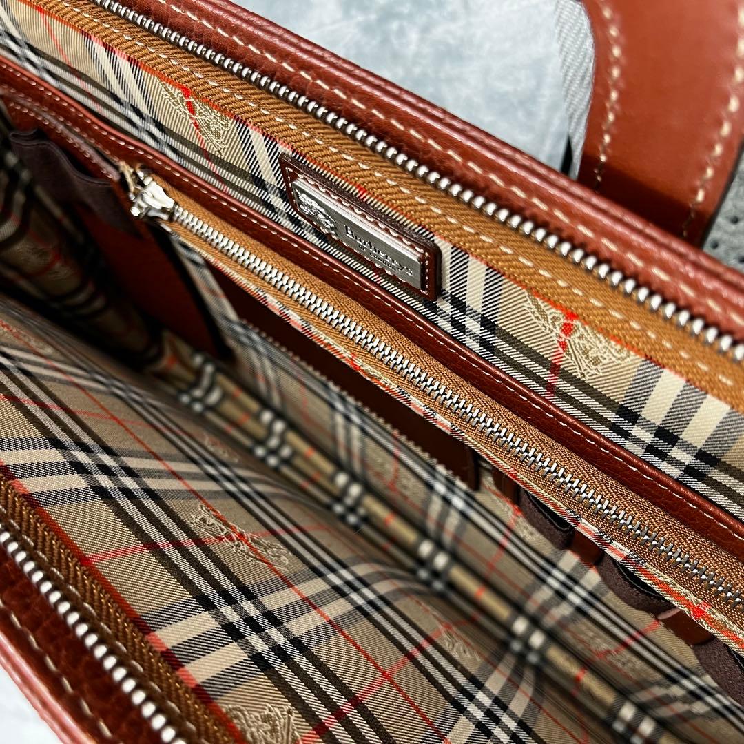 Burberry バーバリー ビジネスバッグ ブラウン レザー A4