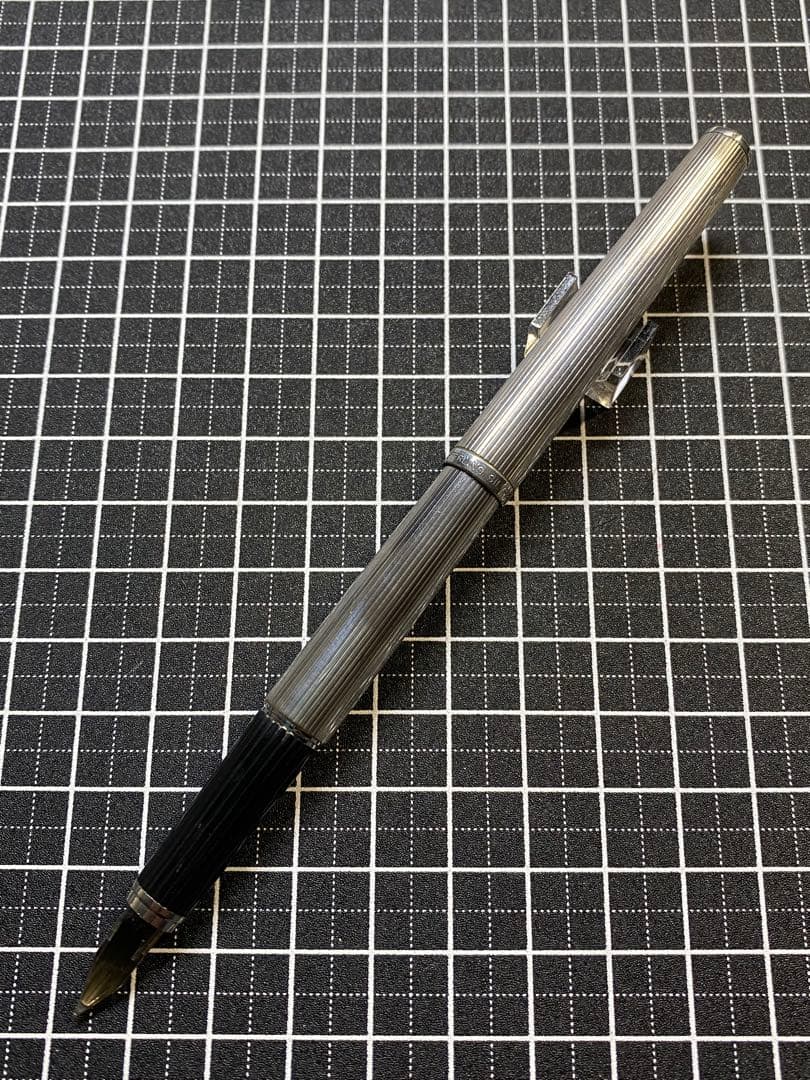 PLATINUM Riviere Sterling-Silver 万年筆　字幅F