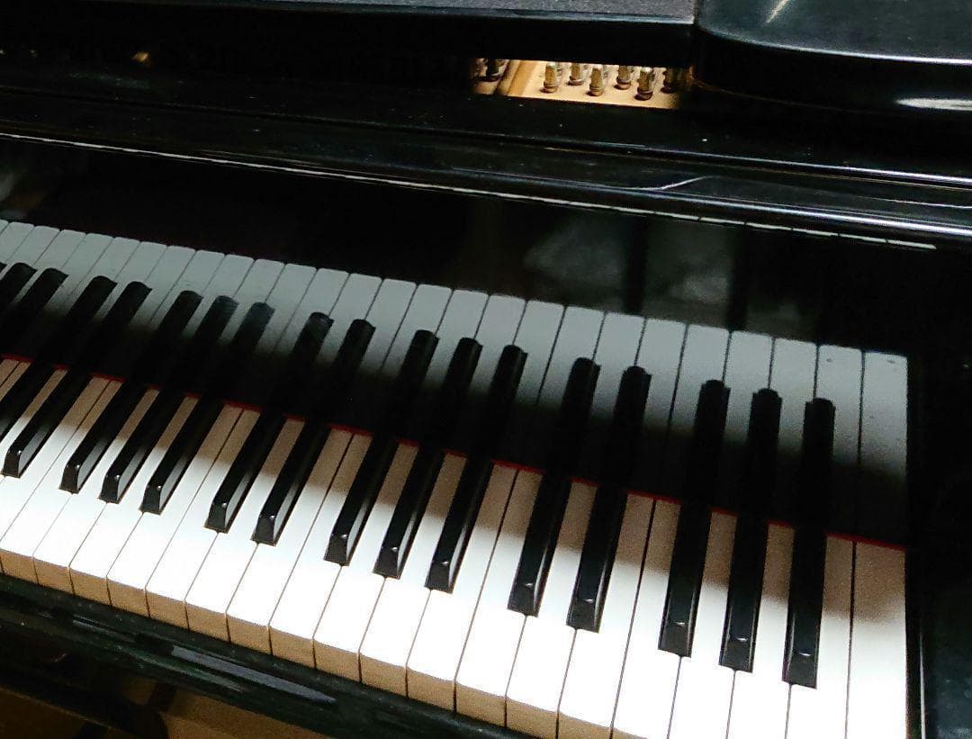グランドピアノ　YAMAHA