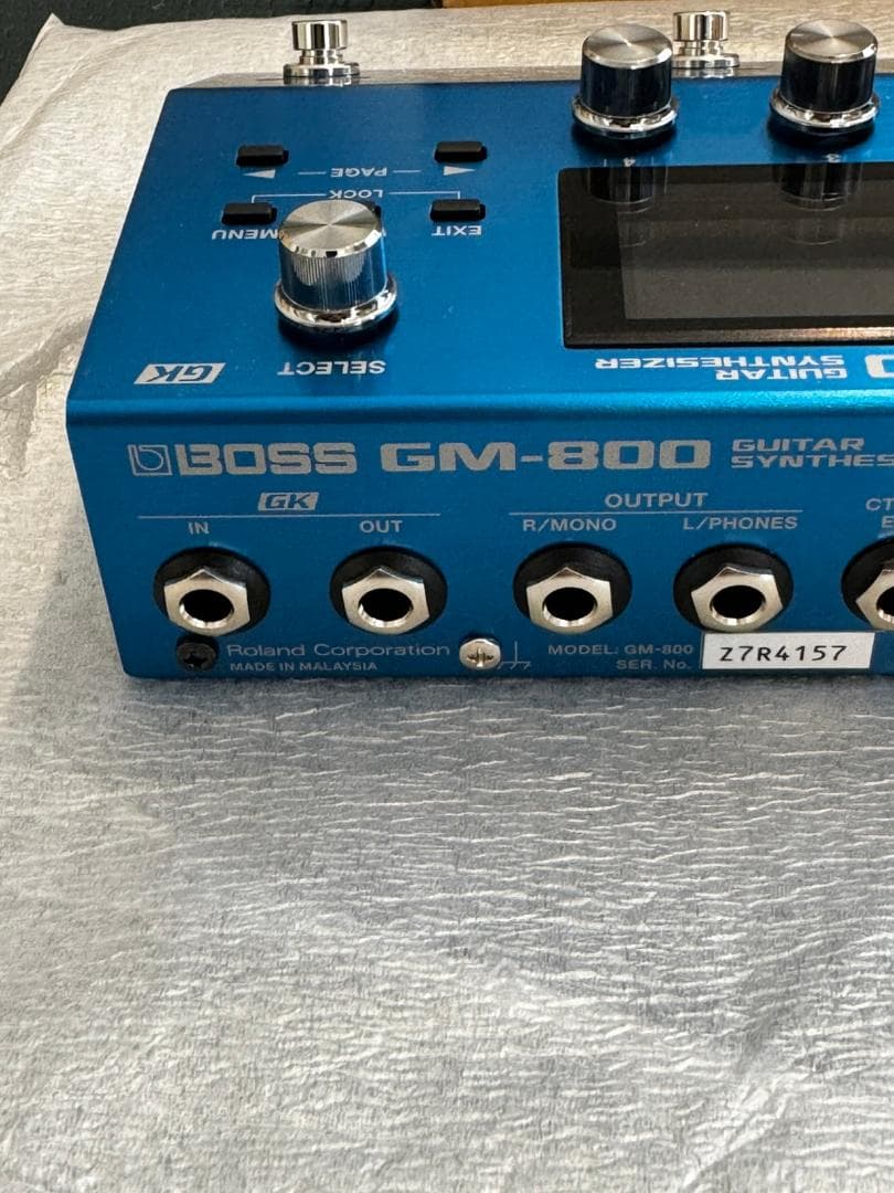 BOSS GM-800 Guitar Synthesizer ギター シンセ