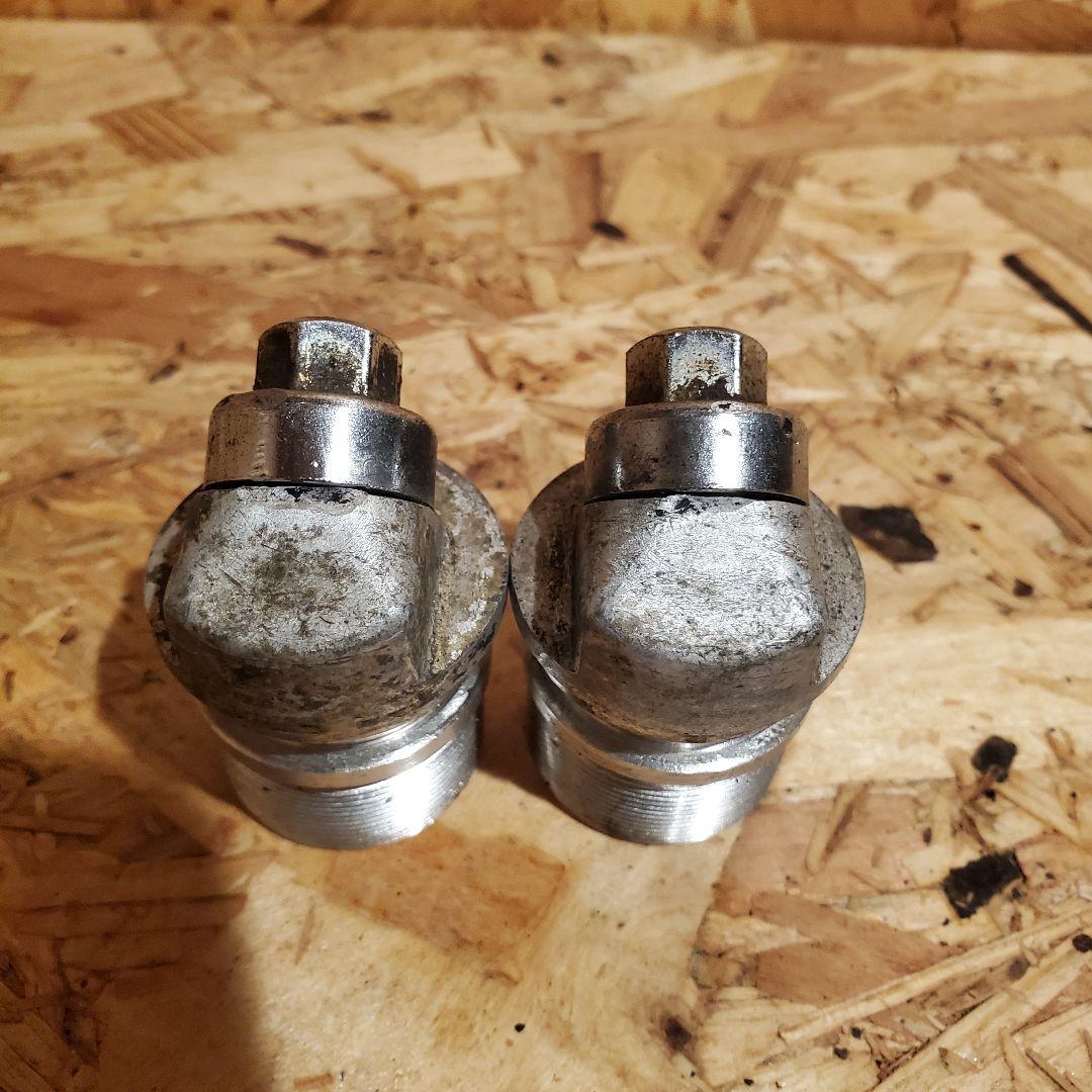 xj400dフロントフォークエアーバルブ