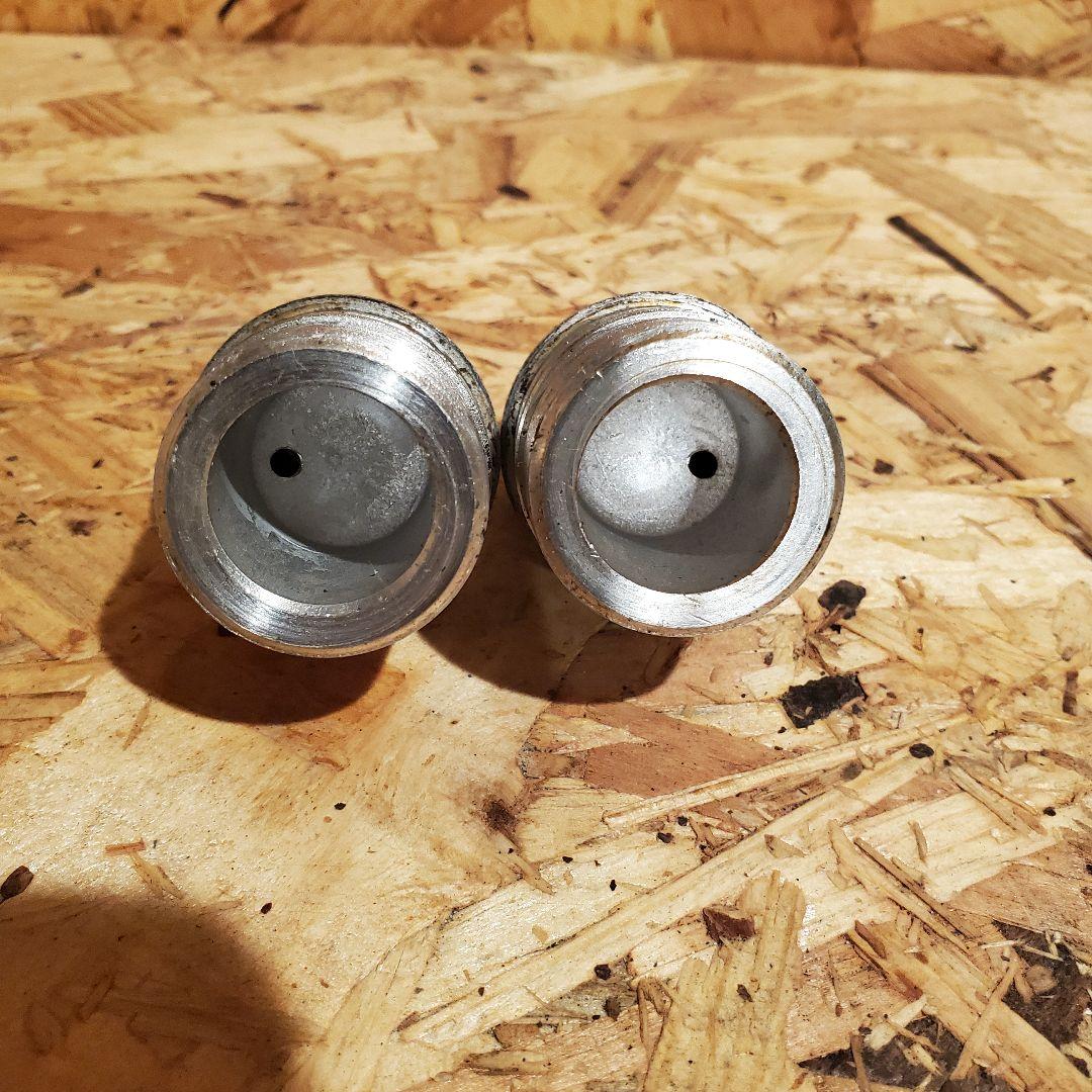 xj400dフロントフォークエアーバルブ