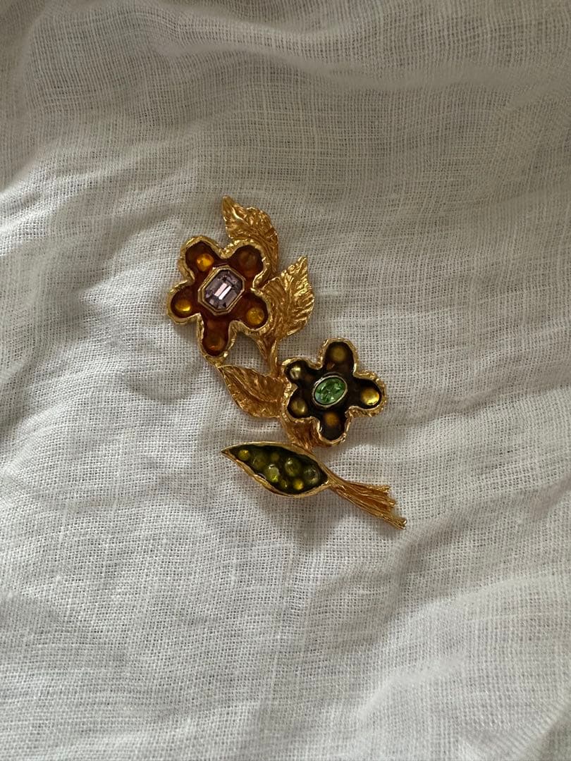 難あり⭐︎クリスチャンラクロワ⭐︎ブローチ