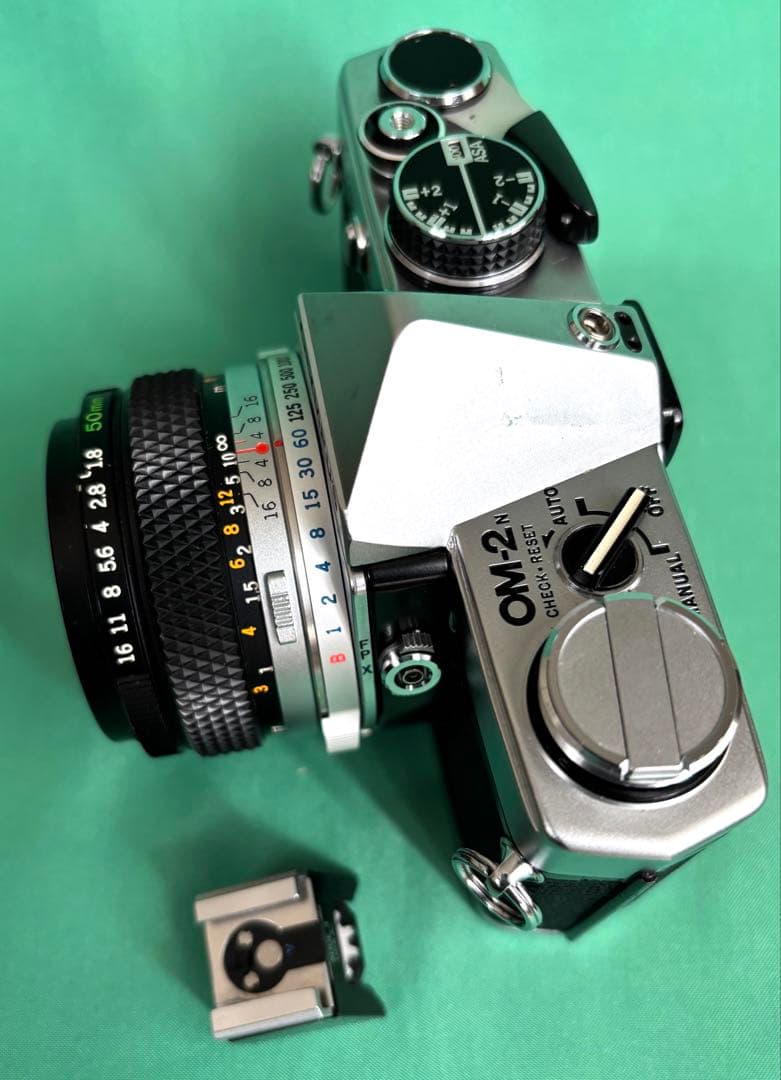 ★ OLYMPUS OM-2N + 標準レンズ 50mm