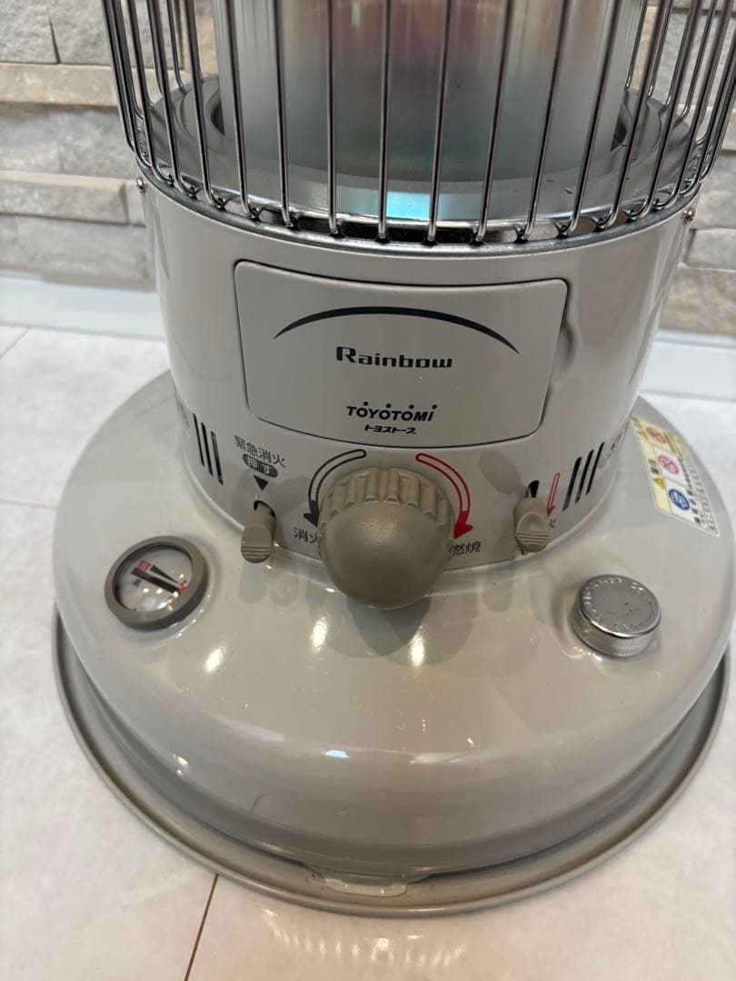 【美品】TOYOTOMI 石油ストーブ レインボー RB-25C