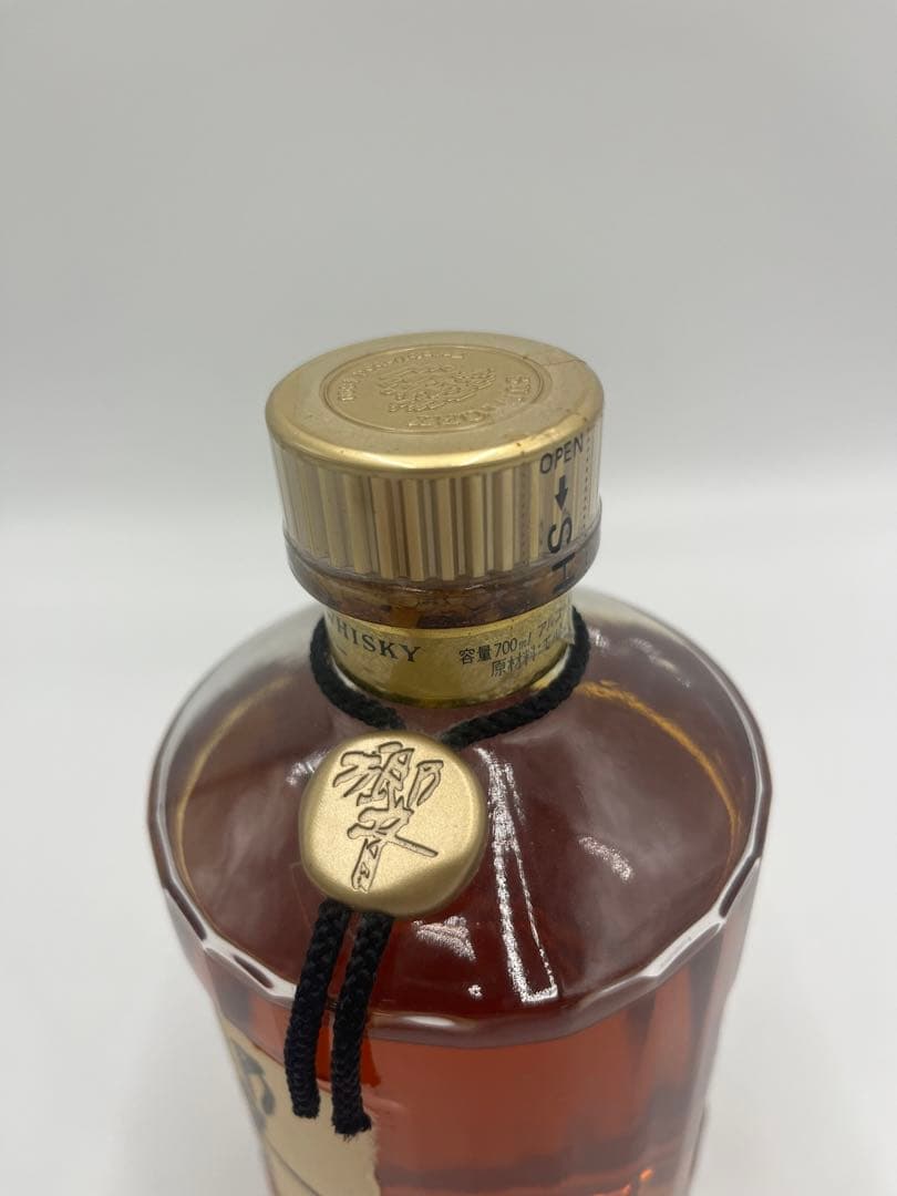 サントリー ウイスキー 響 金キャップ 裏ゴールドラベル 700ml 43%