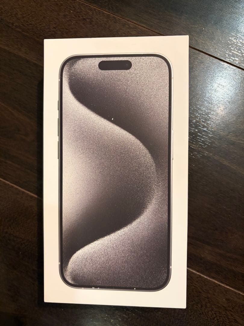 iPhone 15Pro 128GB ホワイトチタニウム