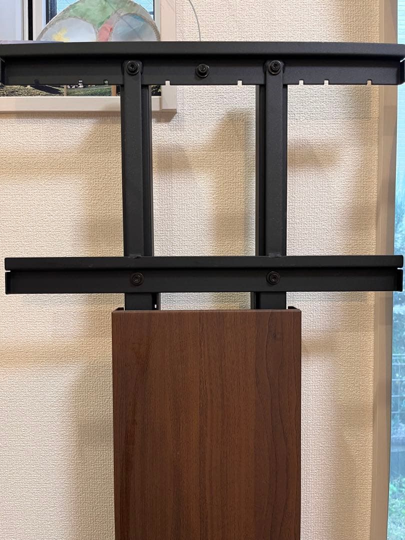 EQUALS WALLウォール 壁寄せTVスタンドV2 と収納付きゲーム機棚板