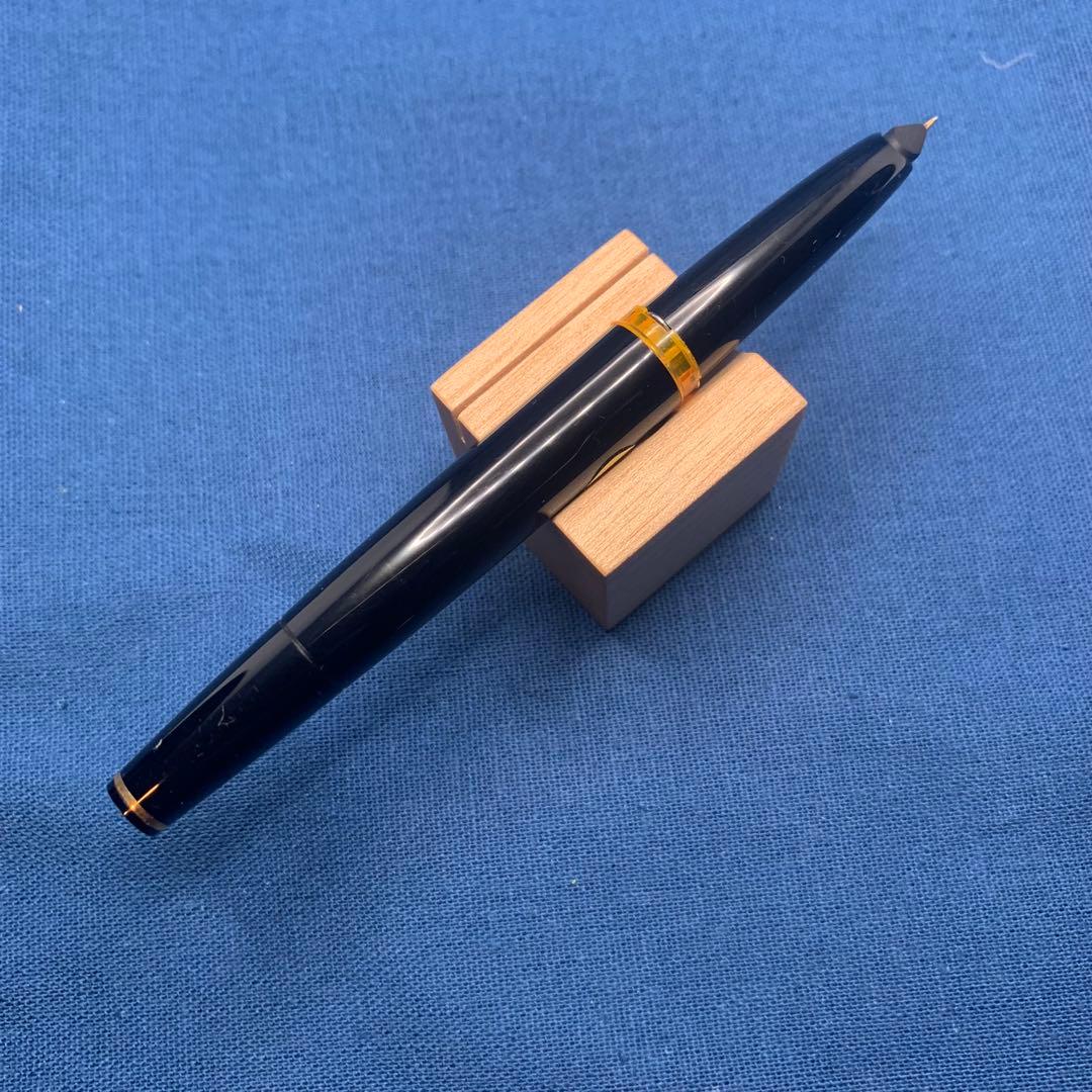 【希少特価】モンブラン　No.121 （過渡期モデル）万年筆18K EF