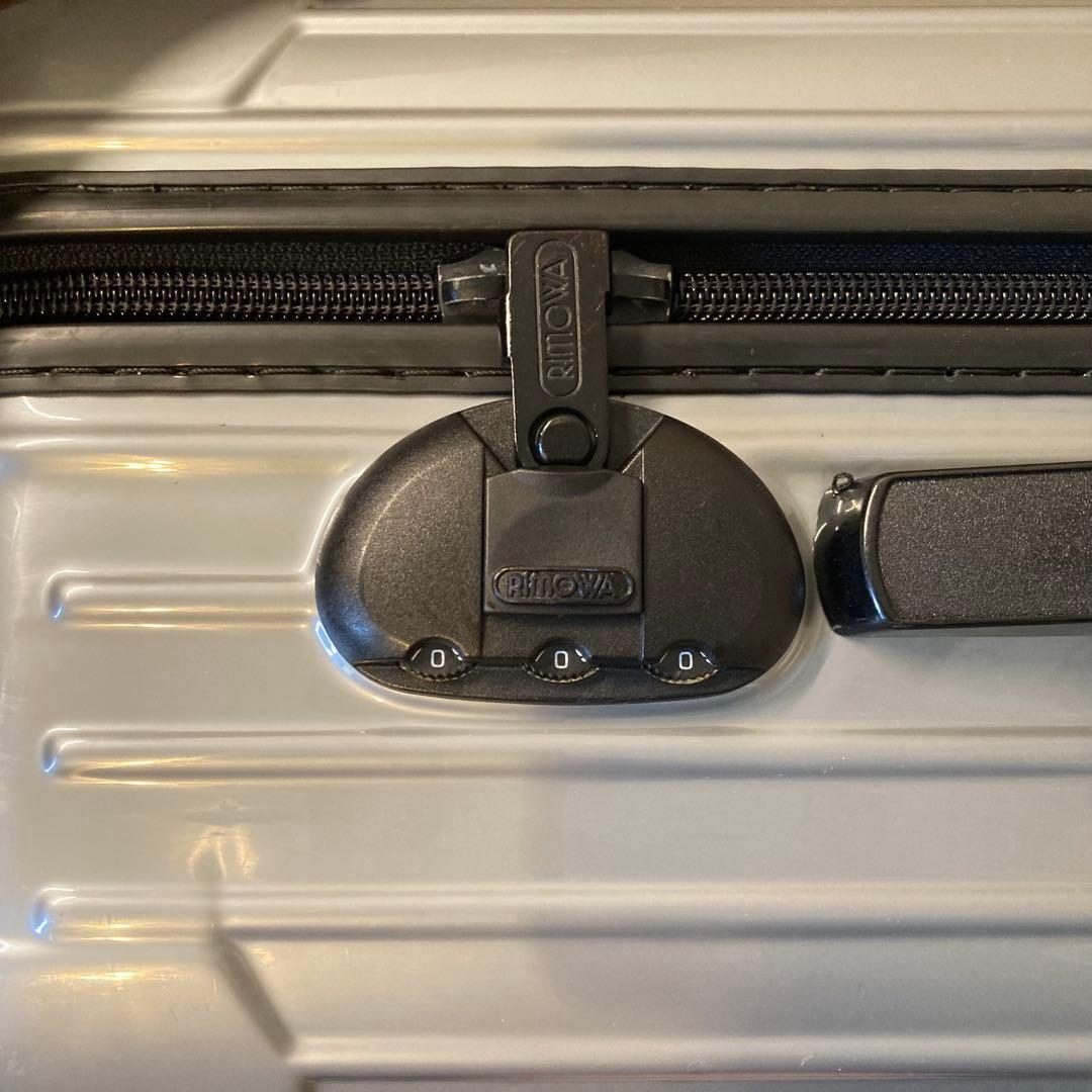 【美品】RIMOWA 軽量リモワ サルサ シルバー　機内持ち込み 32L 2輪
