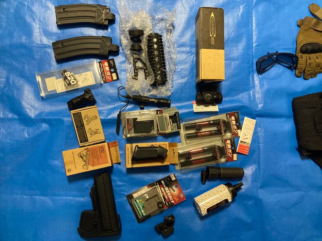 【お値下げ相談可】CQB-R 次世代電動ガン アクセサリー付き