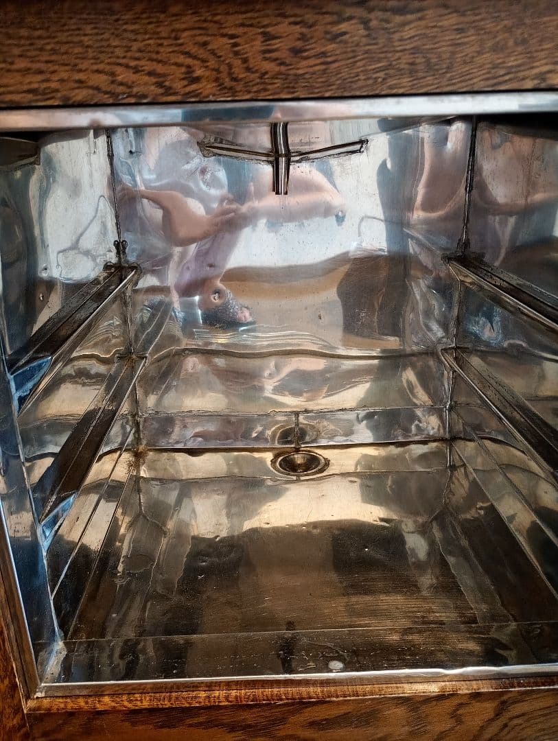 【値下げ中】昭和レトロ　 木製ダブルドア冷蔵庫・保冷庫