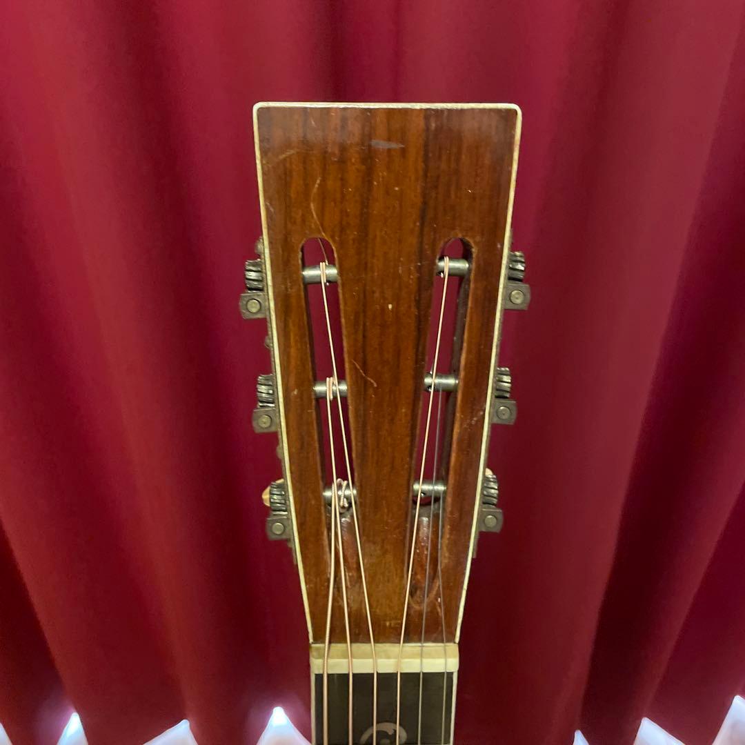 パーラーギター