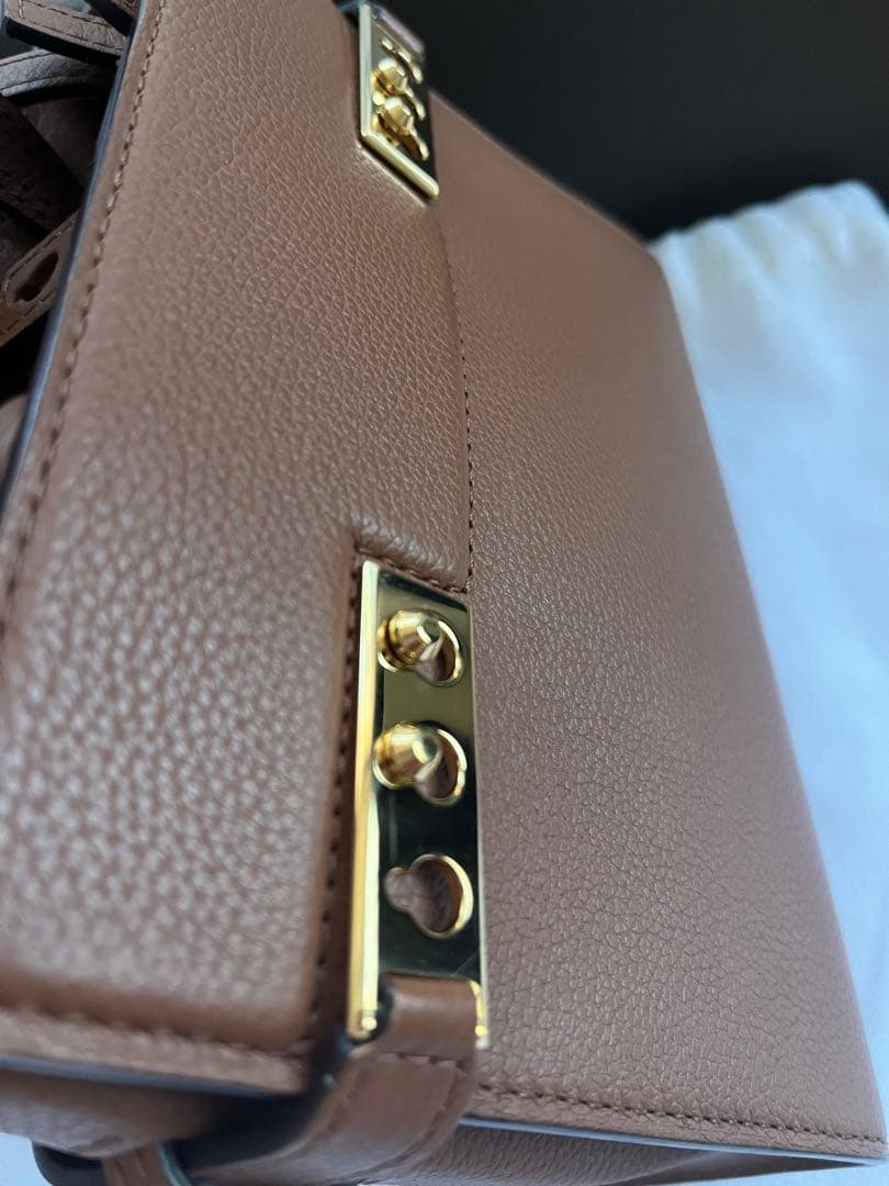 【sale】デルヴォー　delvaux タンペート　クラッシュ　美品