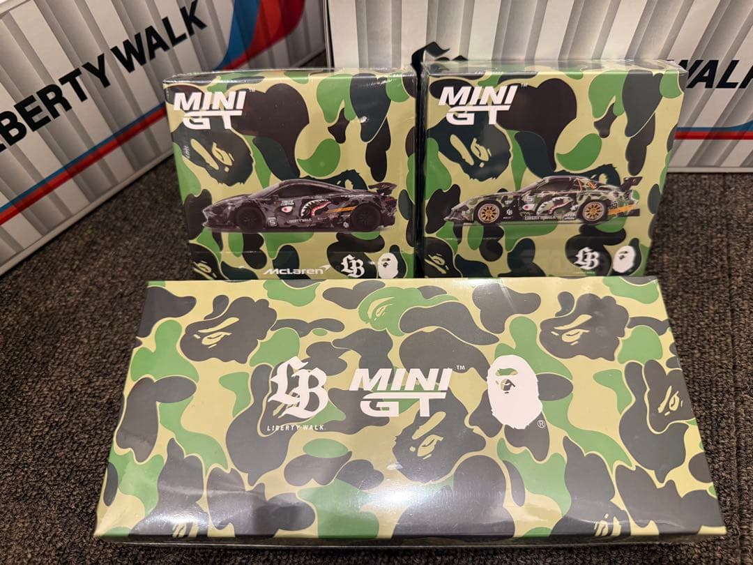 A BATHING APE x LIBERTY WALK 6台セット