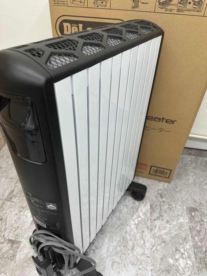 【美品】 デロンギ ダイナミックヒーター MDH15-BK DeLonghi