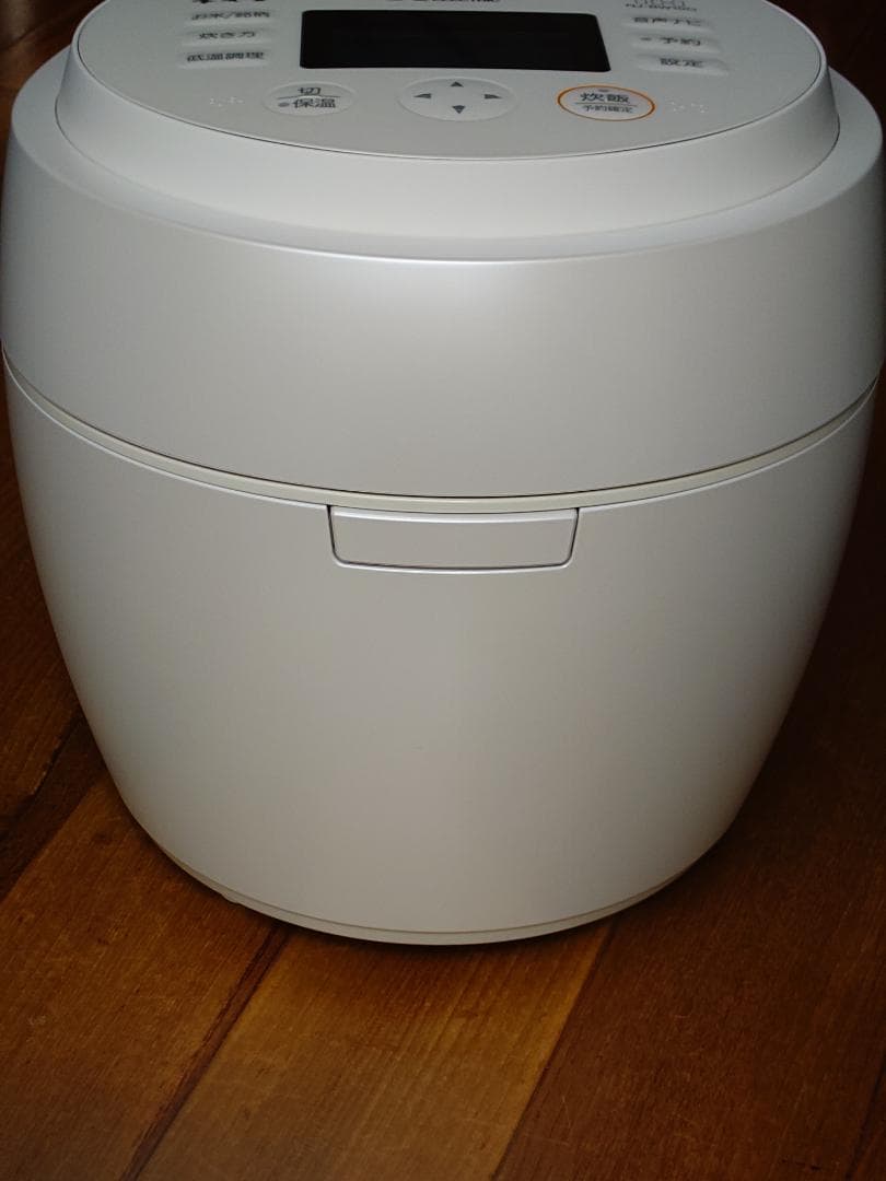 ★週末限定2千円オフ★三菱NJ-BW10G IH炊飯ジャー ホワイト