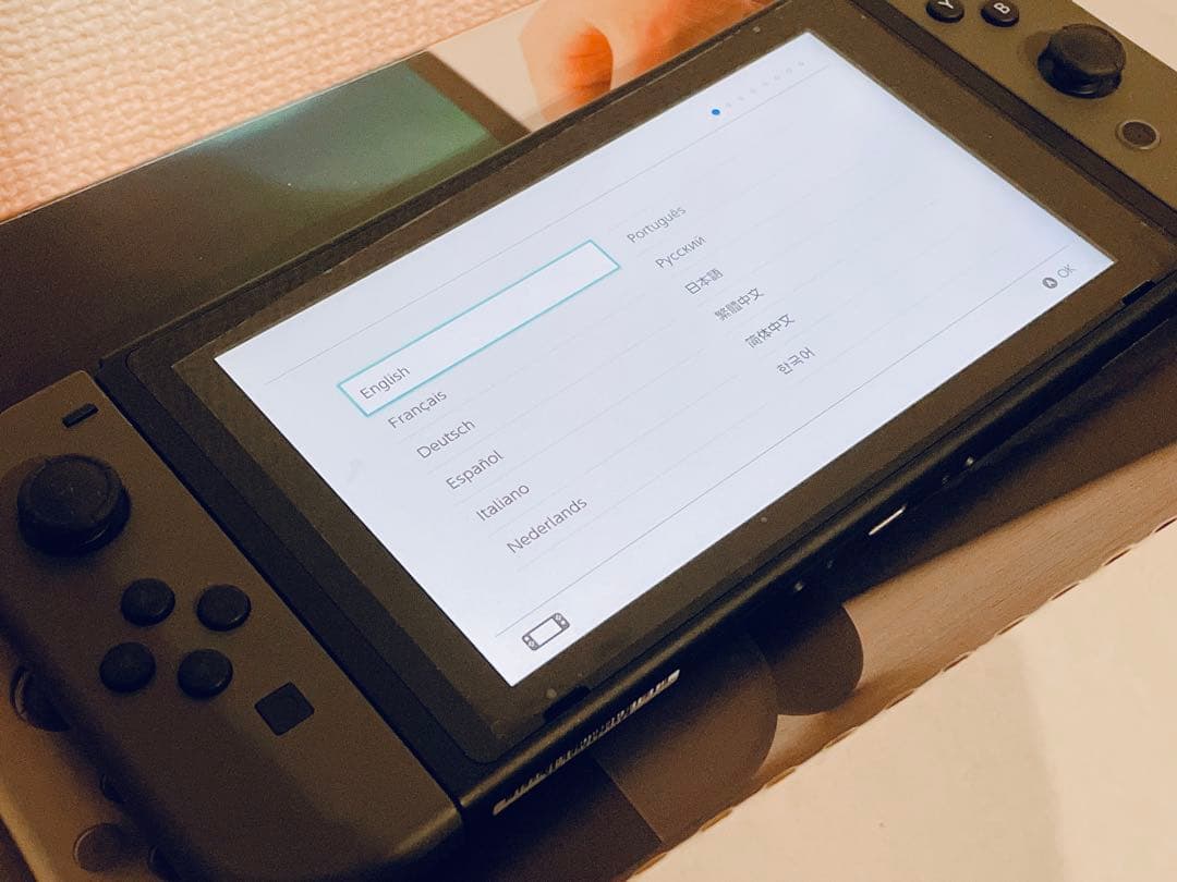 【美品】Nintendo Switch 本体 付属品完備 グレー