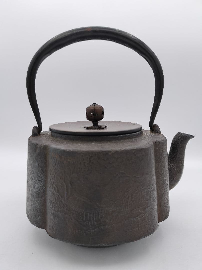 c088 鉄瓶 木瓜型 弦に富士の象嵌　茶道具 古物