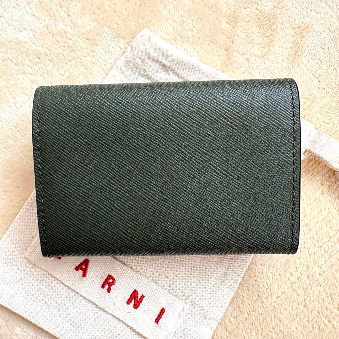 美品✨MARNIマルニ　サファイアーノ三つ折り財布 コンパクトミニ財布