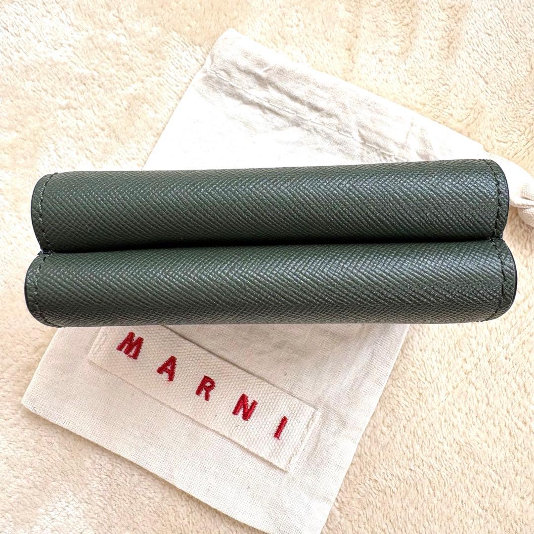 美品✨MARNIマルニ　サファイアーノ三つ折り財布 コンパクトミニ財布