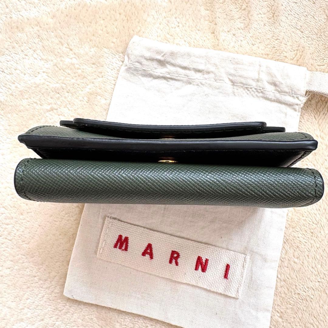 美品✨MARNIマルニ　サファイアーノ三つ折り財布 コンパクトミニ財布