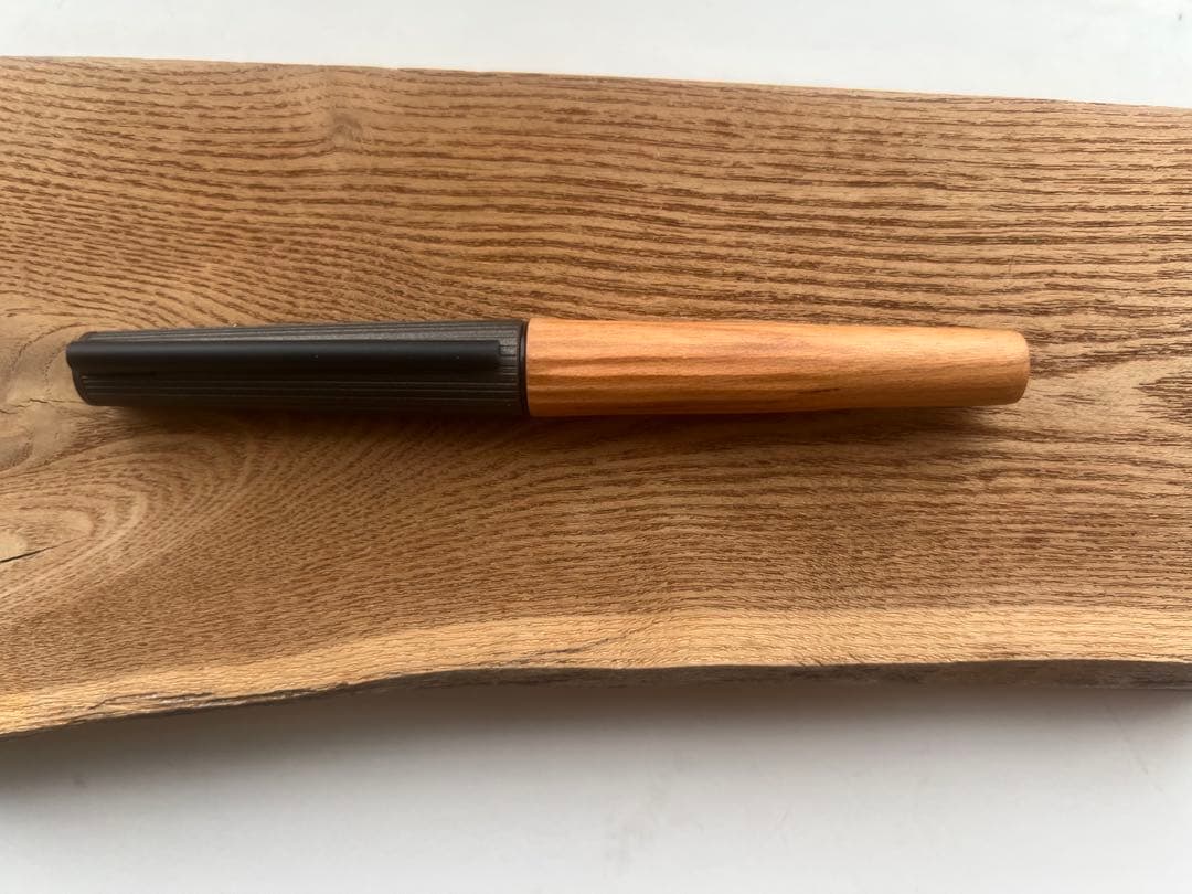 【完売品】コクヨwp 杢軸ペン　300本限定品　珍しいキリのよいナンバー　木軸