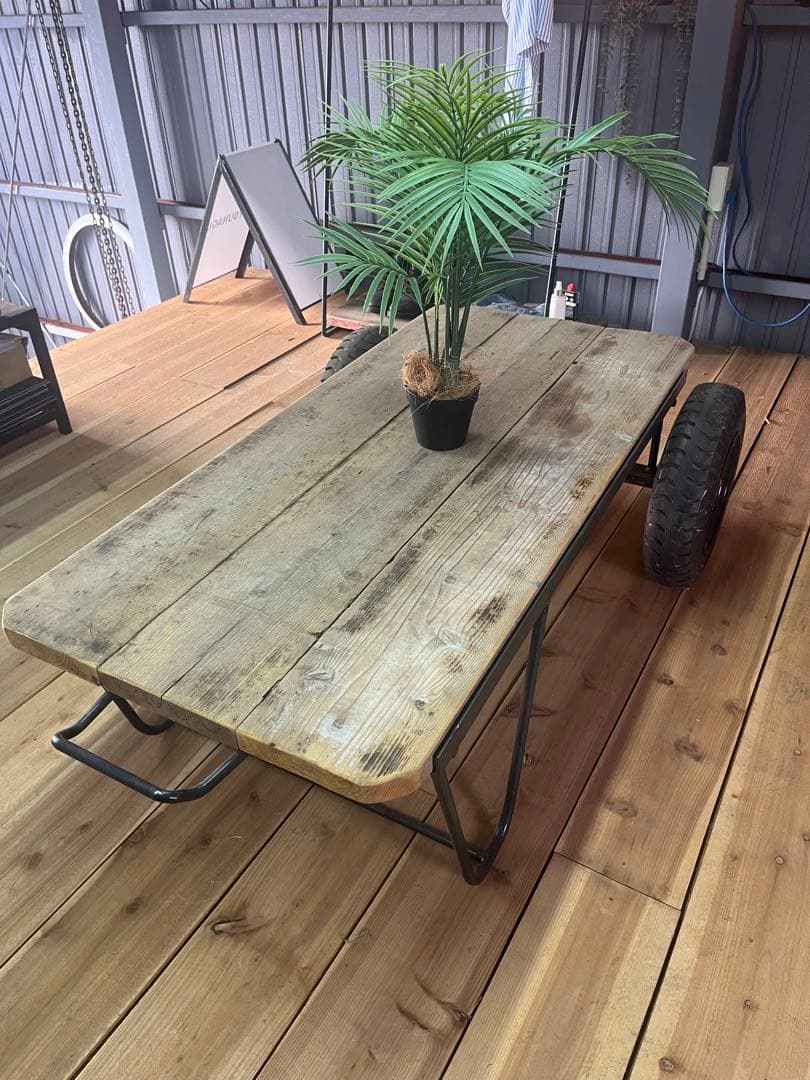 移動式アイアンテーブル　送料込み