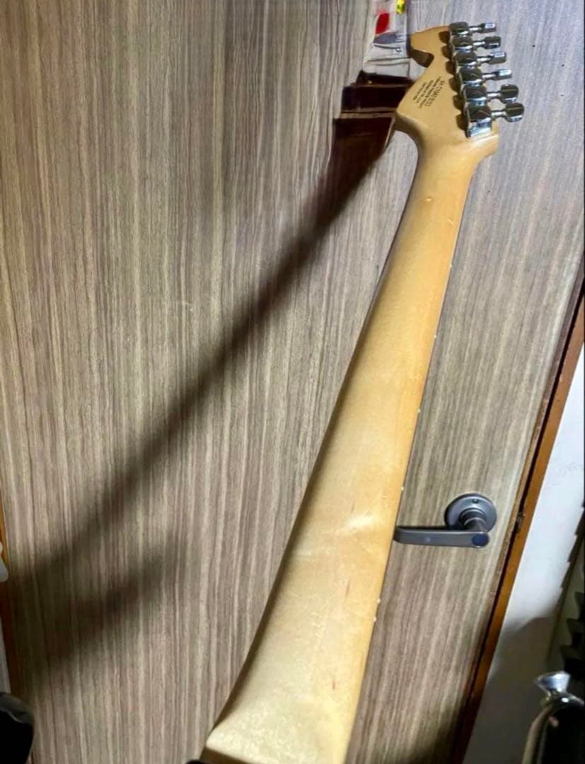 Squier ストラトキャスター by fender