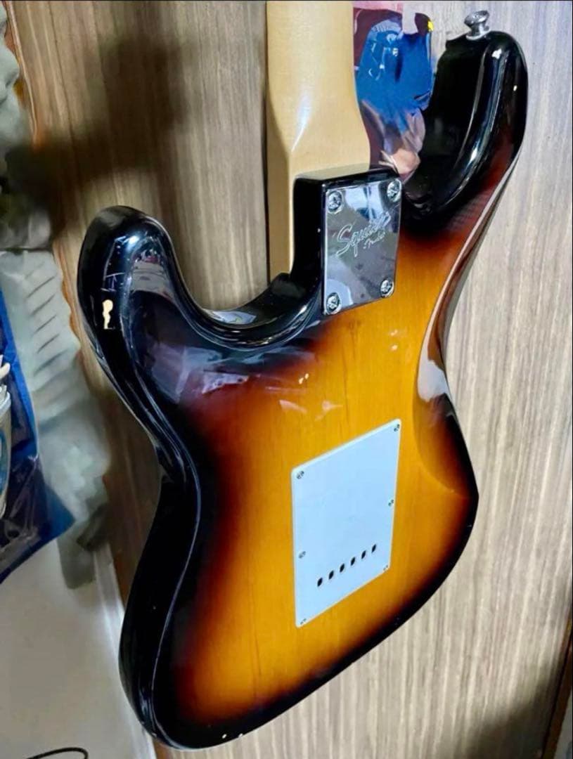 Squier ストラトキャスター by fender