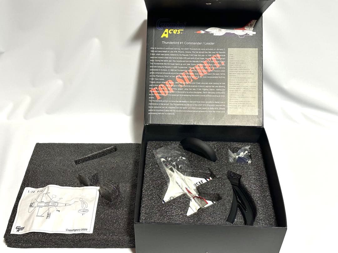 航空機・ヘリコプター Gemini Aces 1/72 F-16 Thunderbirds