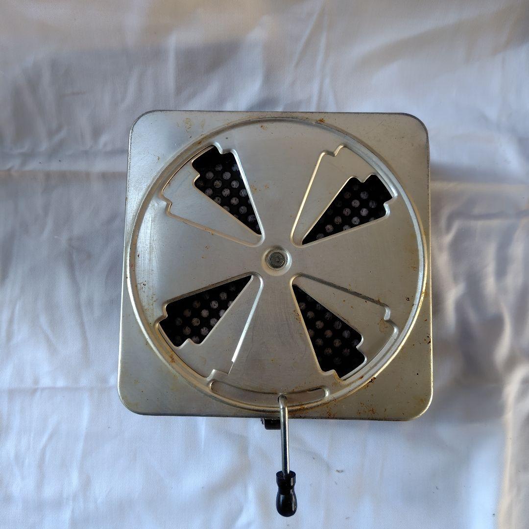 ミツウロコ豆炭コタツ