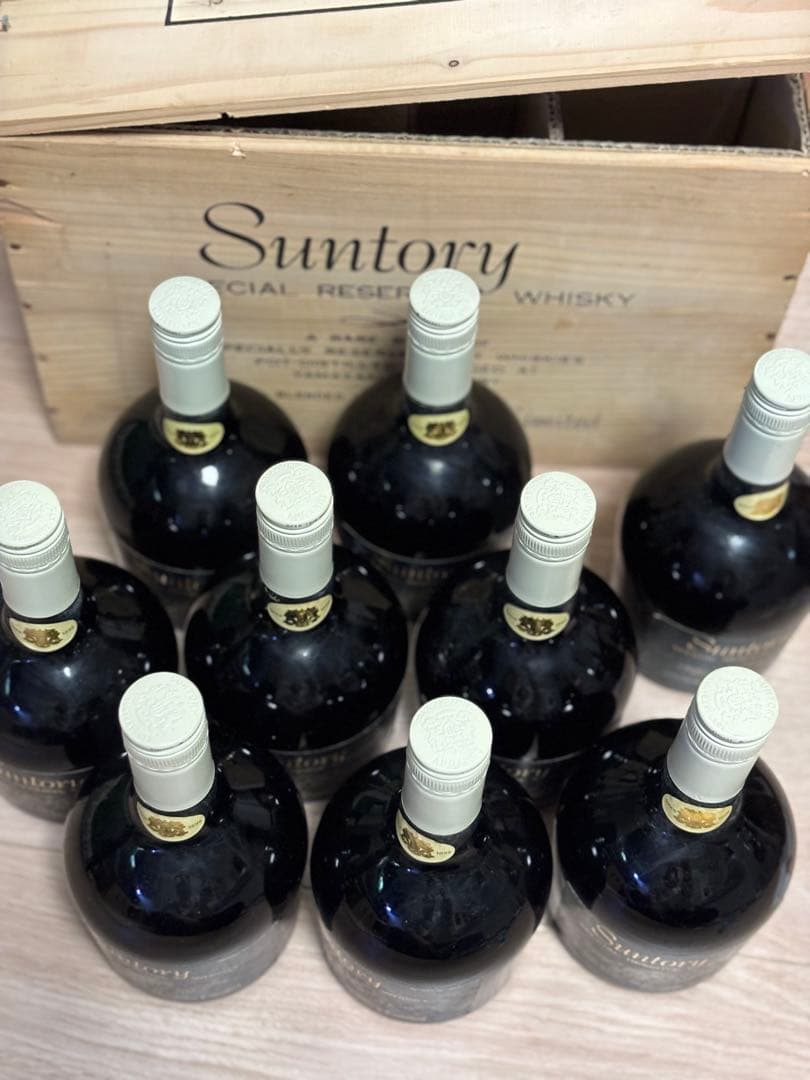 サントリーリザーブ　70周年記念　特級ウィスキー　木箱付き　9本セット