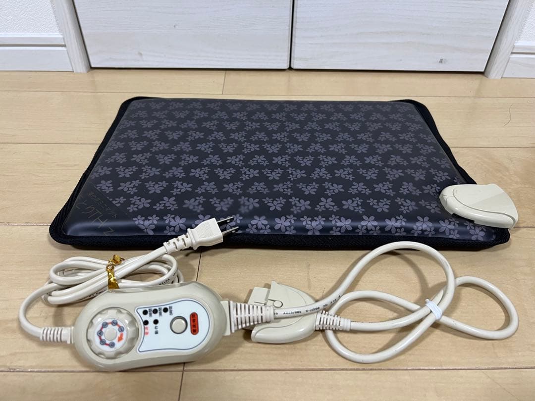 【美品】 湯の花 癒とりテラヘルツ ミニ岩盤浴マット STONE SPA 癒とり