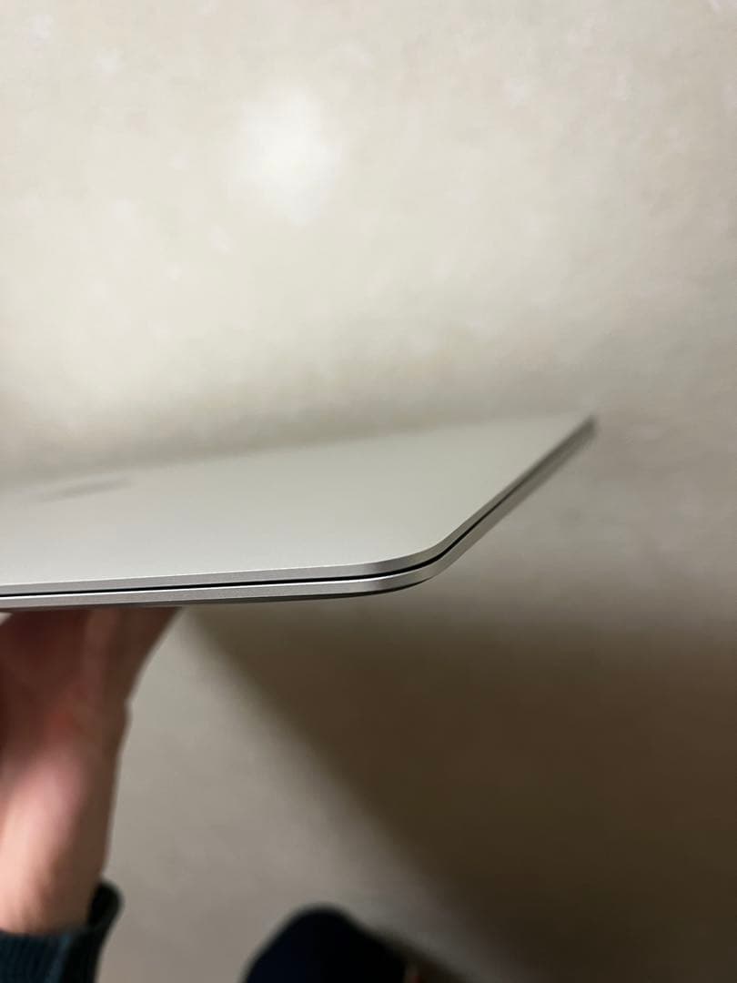 Mac book air m1 8メモリ 256GB シルバー 箱 充電器あり