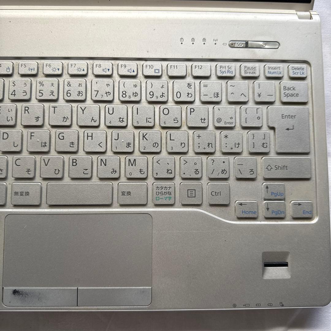 LIFEBOOK　FMVS90WW　ノートパソコン
