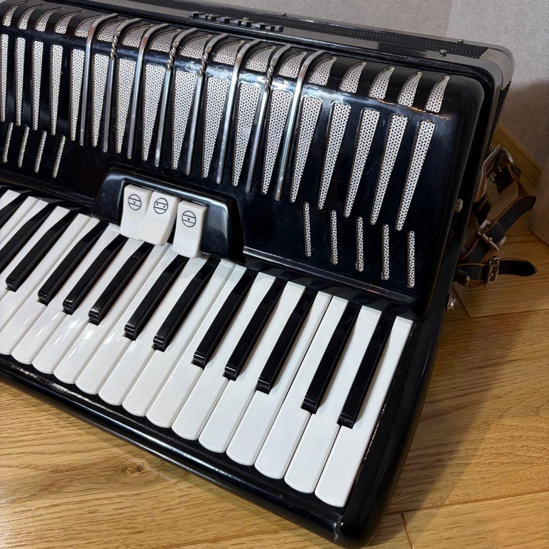 【美品】YAMAHA ヤマハ　アコーディオン　YA-48 廃盤