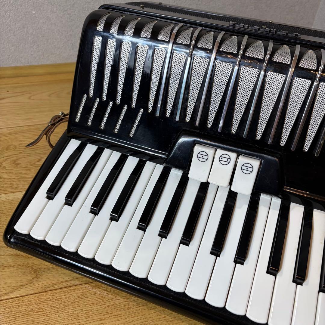 【美品】YAMAHA ヤマハ　アコーディオン　YA-48 廃盤