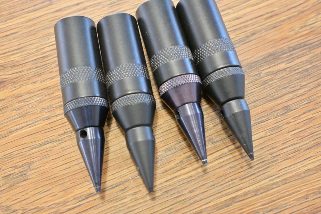 QUADRASPIRE　スパイク　ブラック　19mm 4個