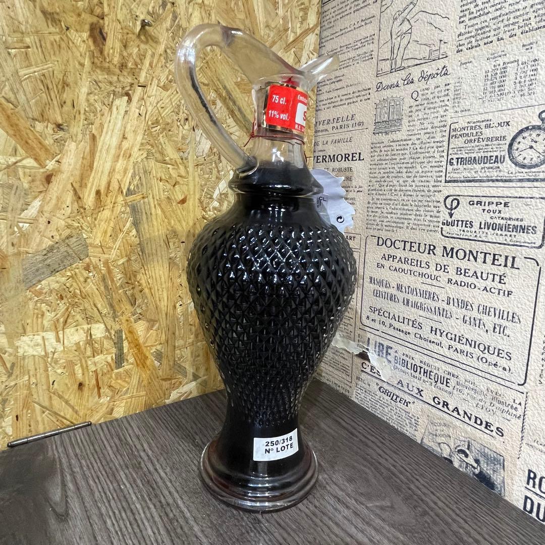 JARRA RACIMO SANGRIA TIPICA 12% vol カクテル