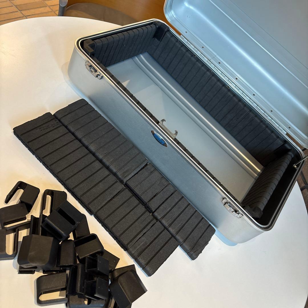 USA ゼロハリバートン　スーツケース　ヴィンテージモデル　カメラケース　レトロ