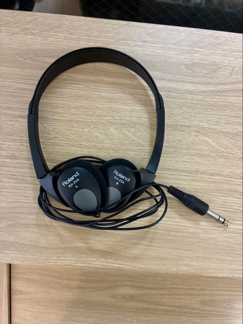 Roland RP701 LA 2023年製電子ピアノ　限定価格中！