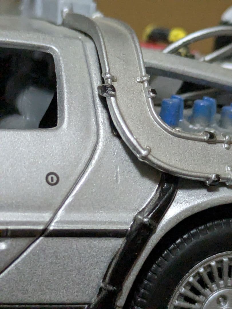 WELLY　　バックトゥザフューチャーPART2 デロリアン　1/24