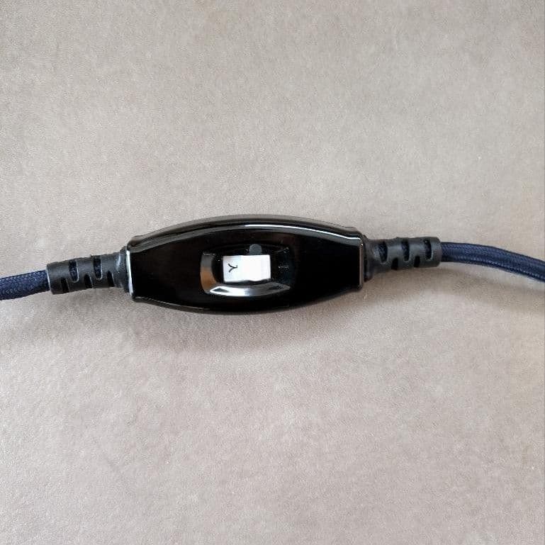 ブラウン木製長方形こたつ