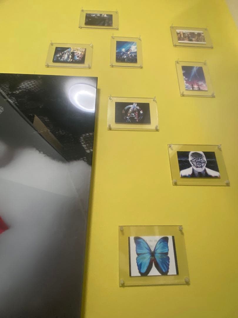 絵　中古品　アクリルアート（約　縦79.8cm×横79.8cm×厚さ3cm）