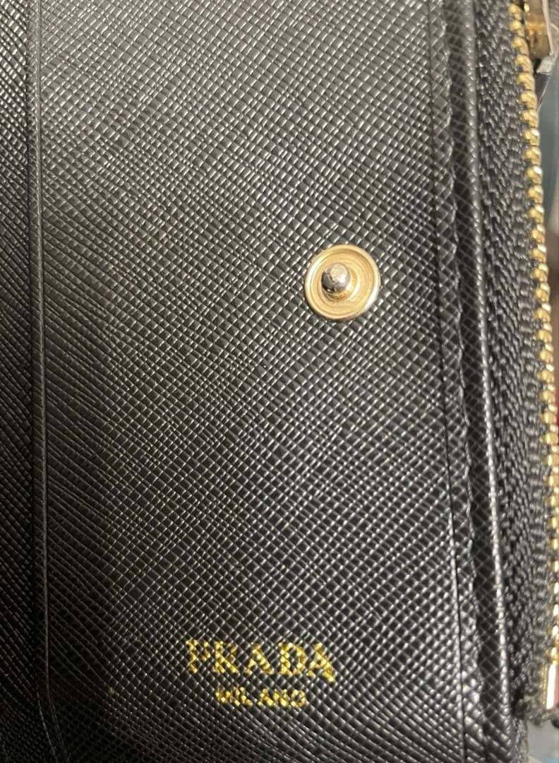 2つ折り財布 ブラック サフィアーノレザー 二つ折り財布