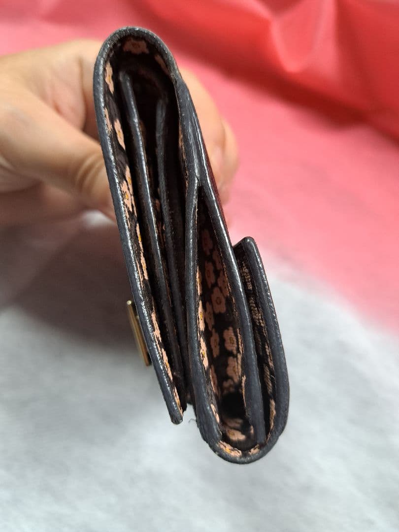 花柄 二つ折り財布 フェンディ ズッキーノ 金ロゴ ゴールドロゴ