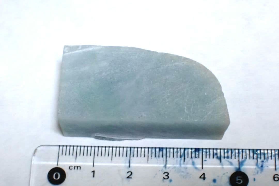 糸魚川翡翠　39グラム　市振海岸　青　原石　送料無料